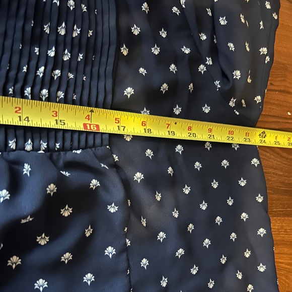 NYDJ Flowy Boho Top, Size L - Picture 5 of 8